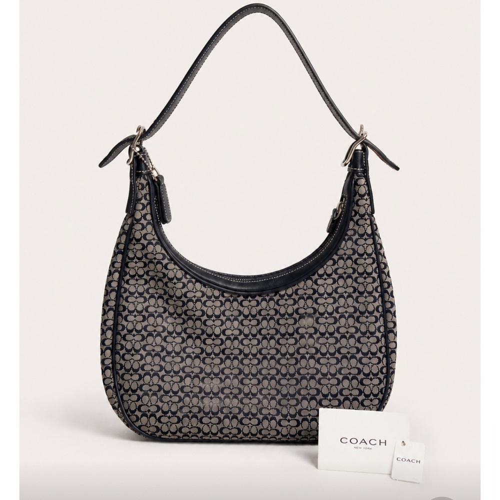 Coach Signature Jacquard Hobo in Black and Tan